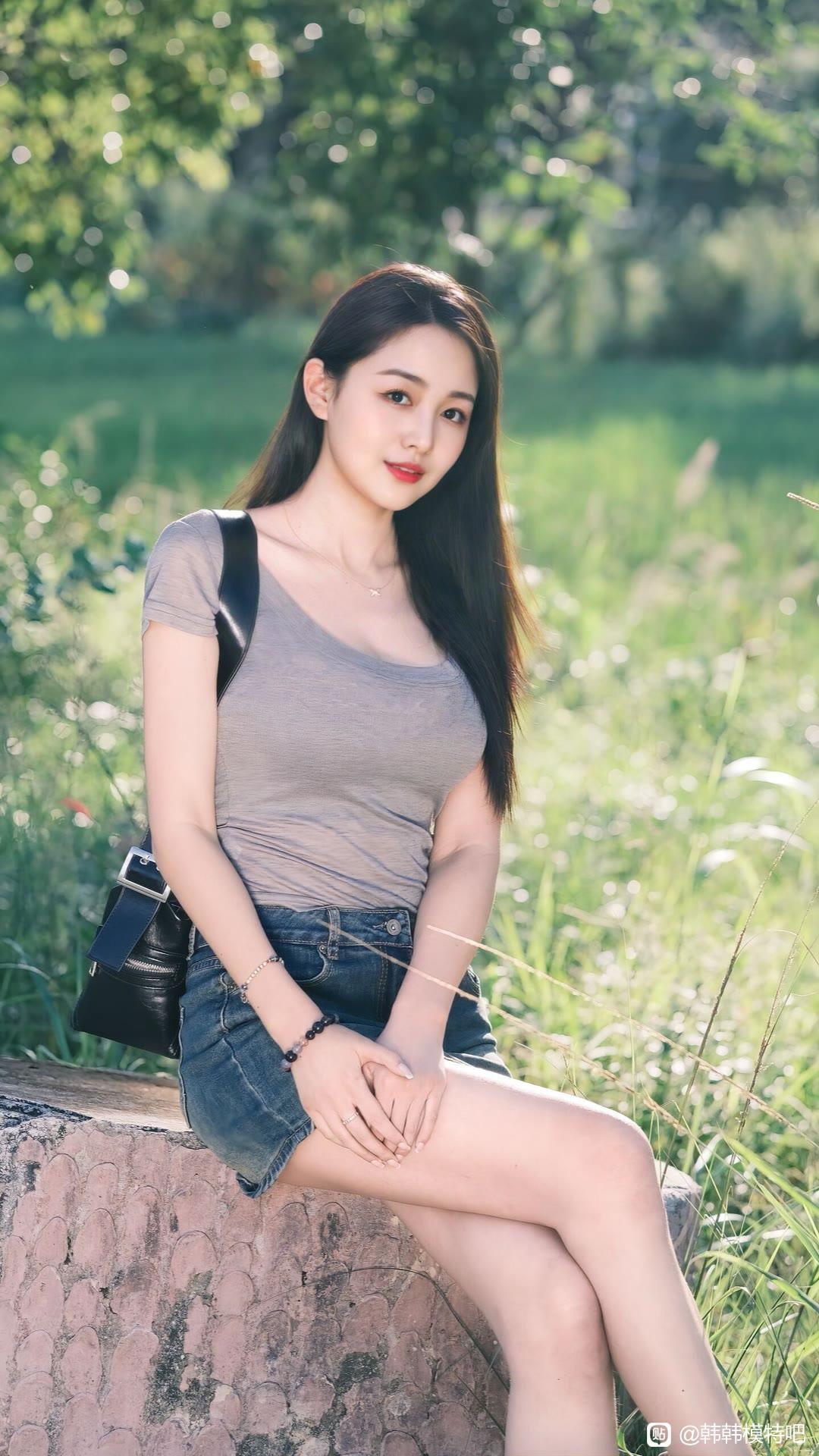 ＃如何才能拥有简单的心境呢？
    拥有简单的心境，是一种内在的修炼，尤其在人