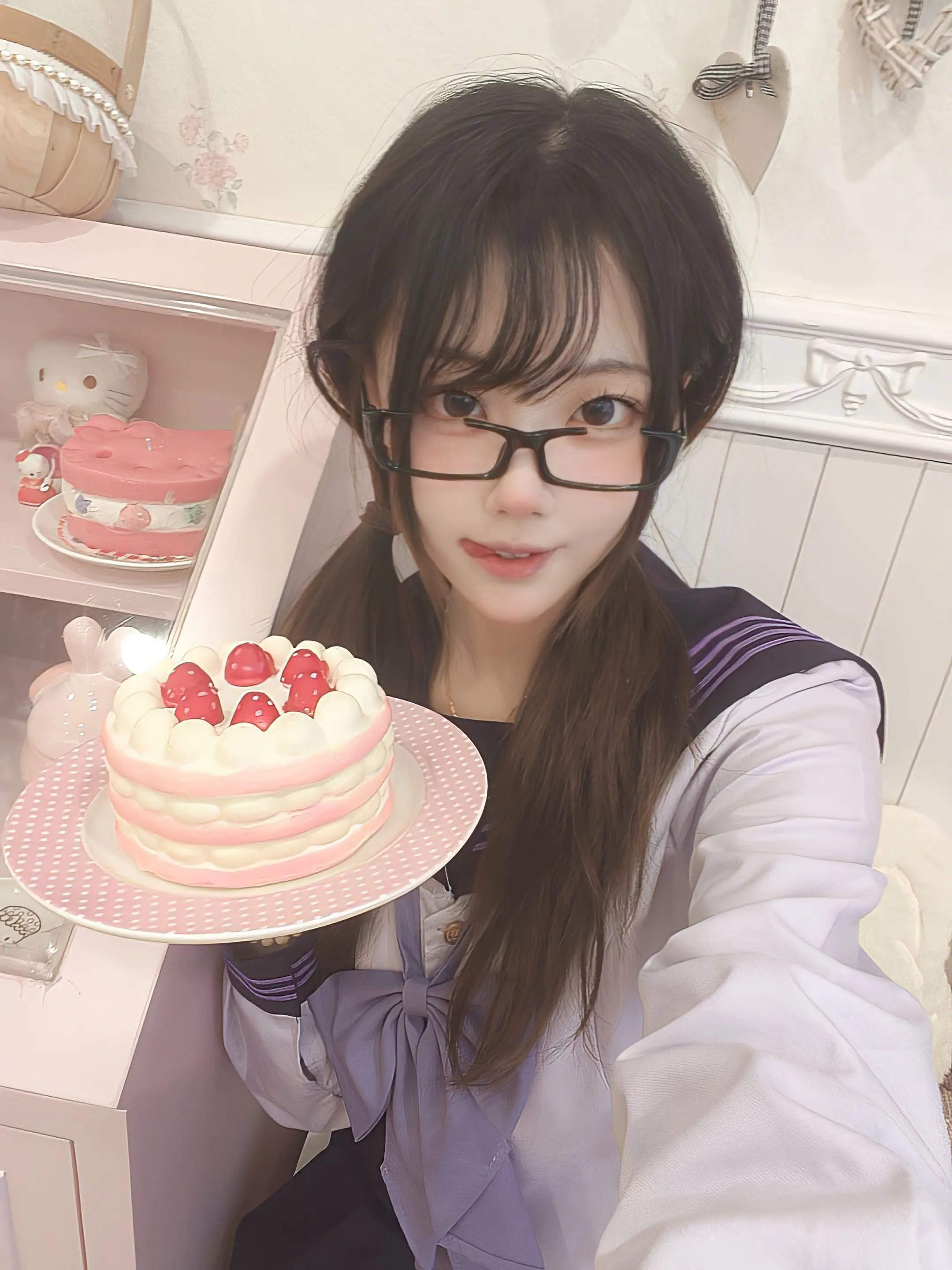 ovo是微笑 o-o是警告 o.o是余额 oㅈo是轻松熊