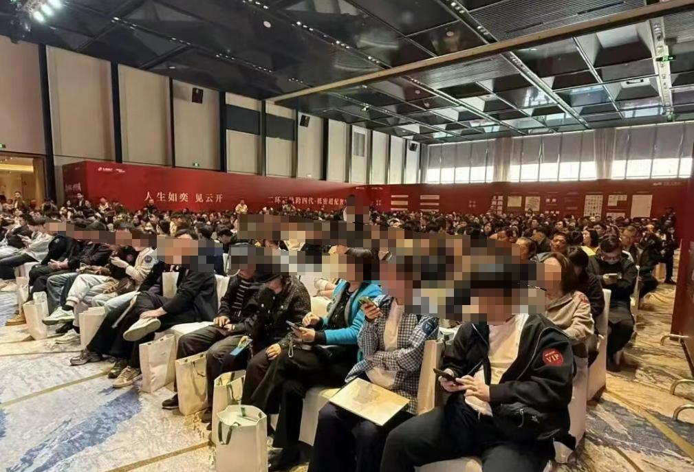 【单月暴涨79%！武汉楼市三月成交破万套，小阳春成色十足】

相信大家都看到武汉