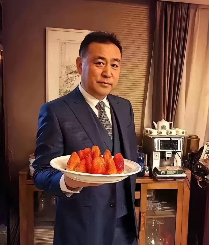 张宏民孤独寂寞吗哈哈挺新鲜感！你真实的张宏民情况小编不知道罢了罢了吧！
张宏民孤