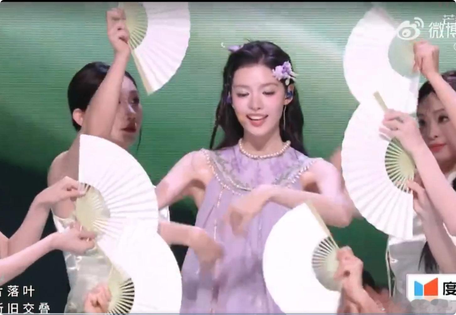 咏春美翻了 乘风2026看完直接沦陷！咏春舞台真的又美又有力量 