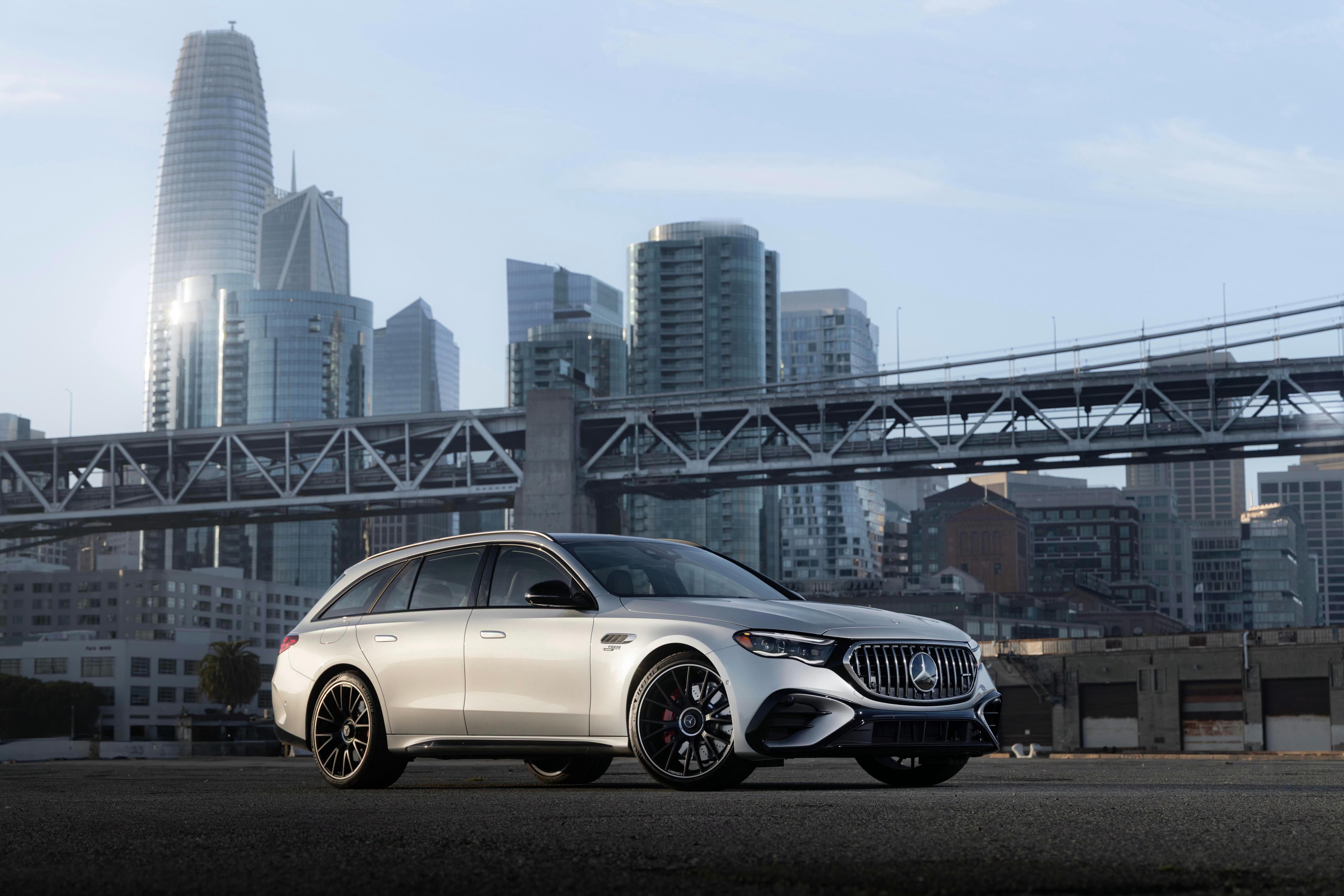 梅赛德斯–AMG E53 4MATIC+