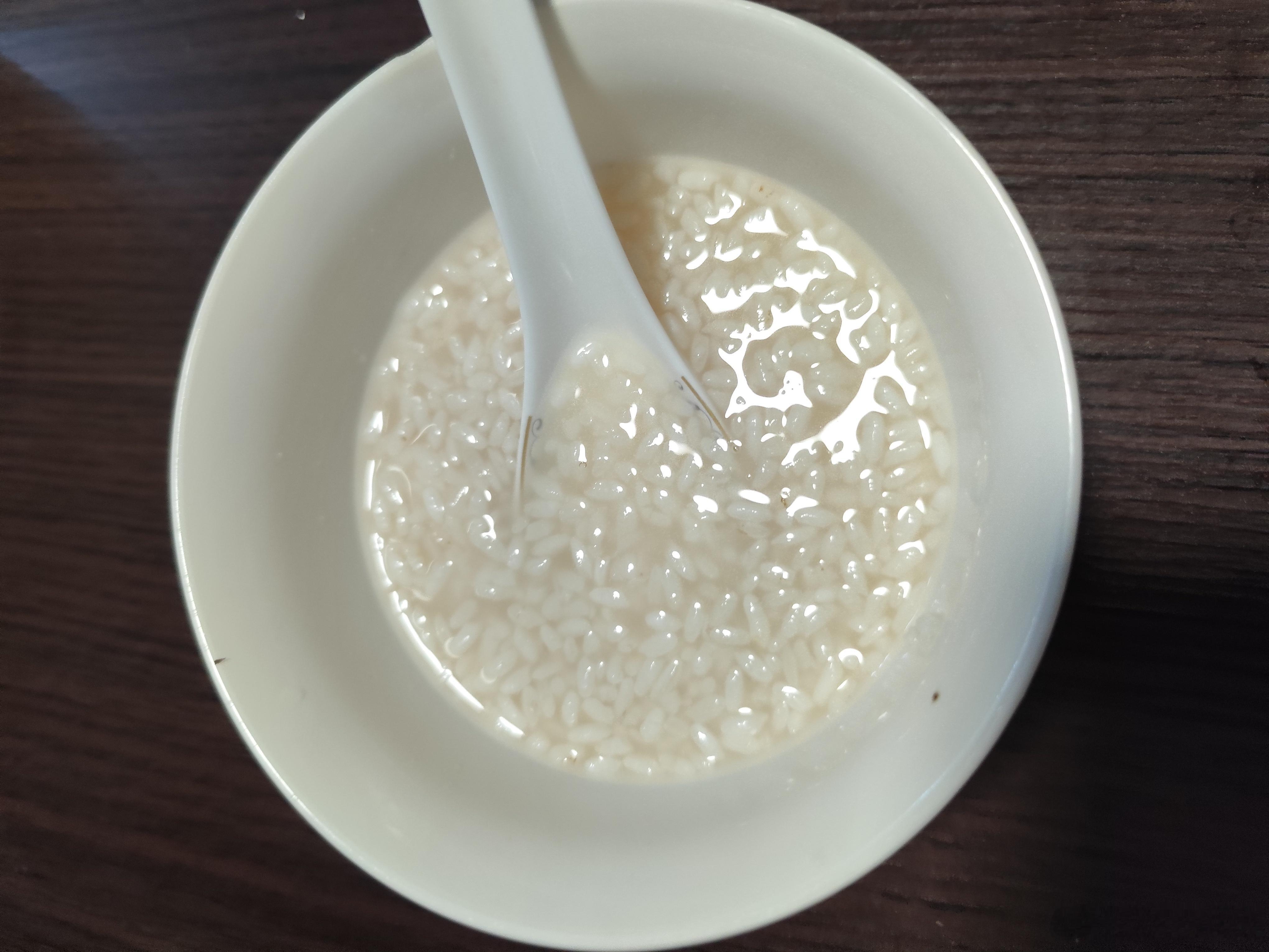 这个酒酿跟酒有啥区别，发酵罐了，都是酒了。 
