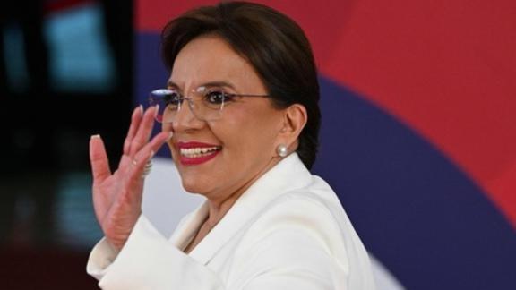 闹剧收场！洪都拉斯政客狂言挺台，台当局空欢喜一场
 
洪都拉斯大选在即，有参选人