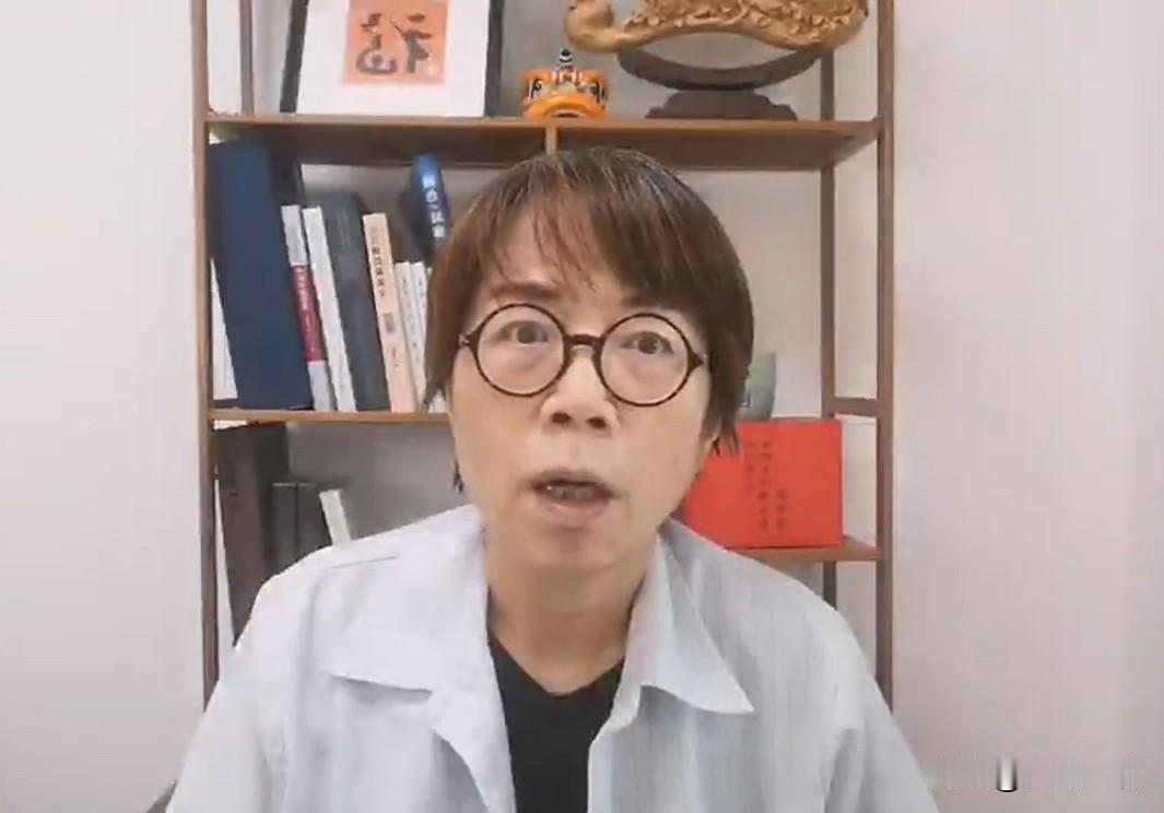 黄智贤：“我反黑金反贪污 不会和肌肉网红站在一起” 

媒体人黄智贤今天（29日