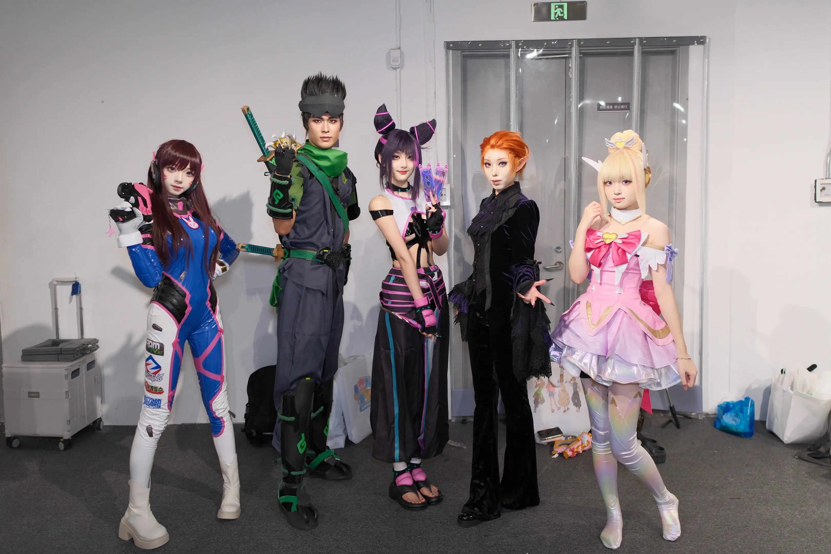 蹲蹲返图啊。