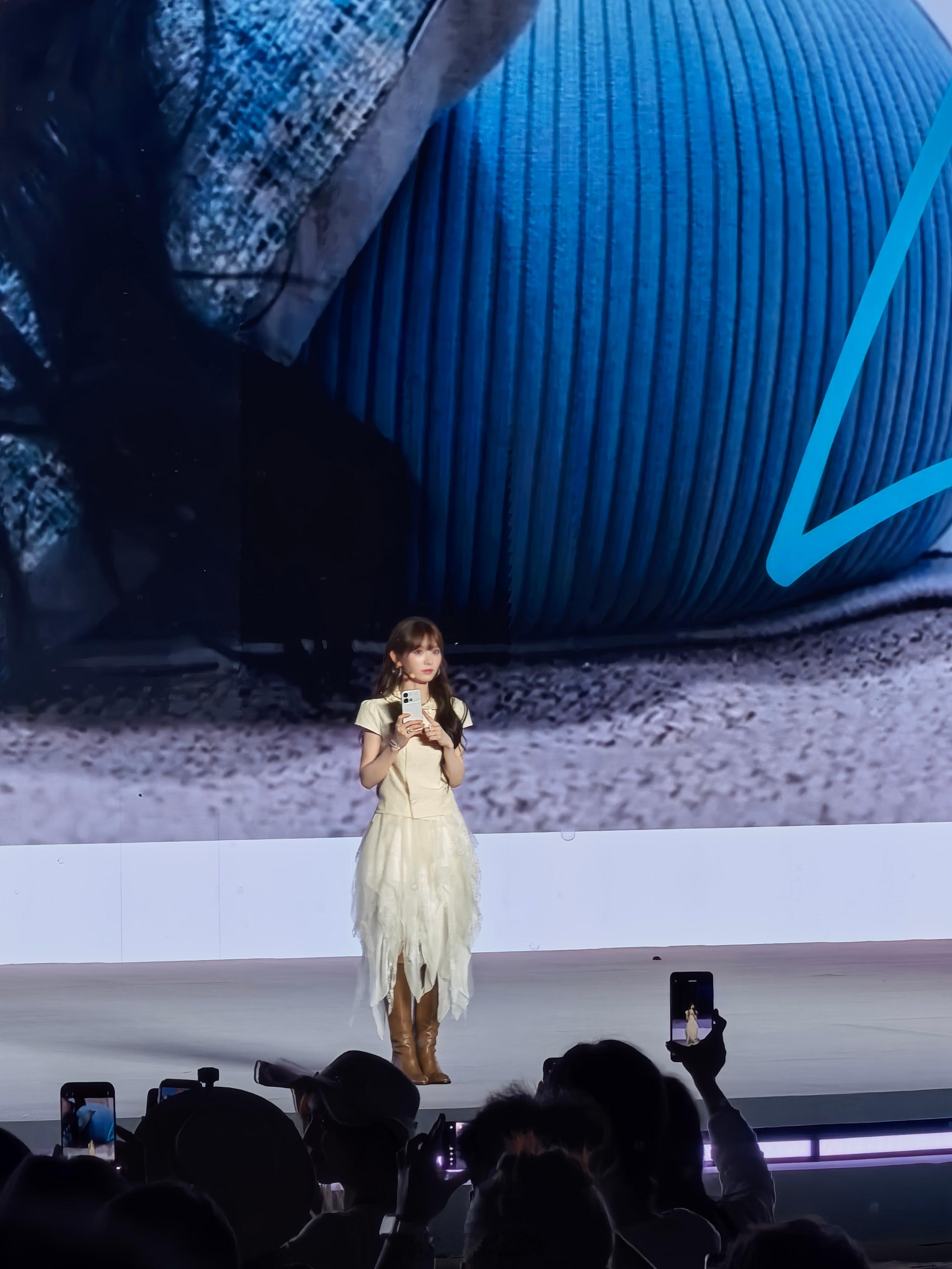 vivo S60在Live图上也下了不少功夫，在画质、防抖、流畅和美颜这几个方面