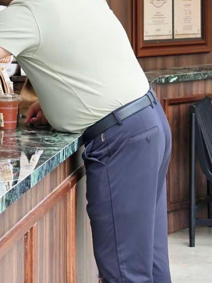 哈兰德 世界杯就这Boss的资本就是轻轻松松
