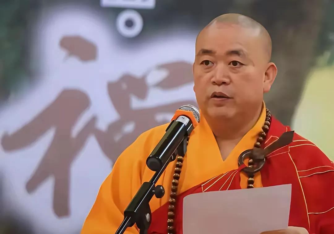 现在的和尚成了捞金代名词了。
一个和尚可以敛财那么多，真是大开眼界。
毫无疑问，