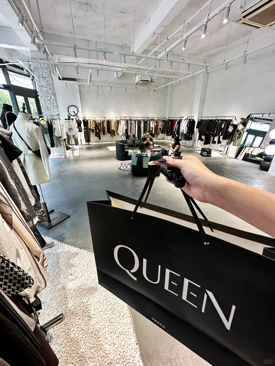 义乌！新开的！300平！女装届蜜雪冰城…