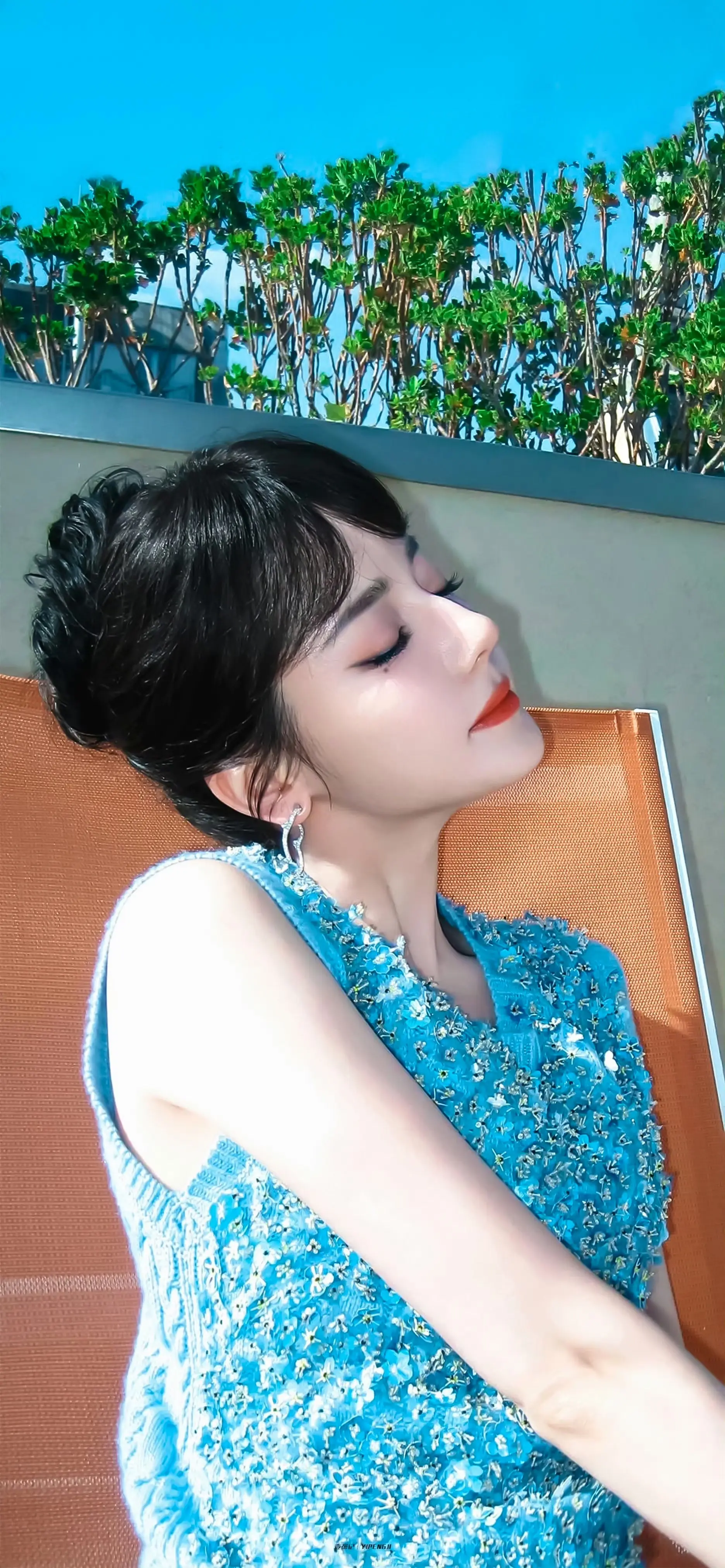 来了 迪丽热巴