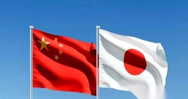 日本媒体彻底集体沸腾起来了，如同开香槟庆贺一般。
 
日本多家媒体近日关注一件事