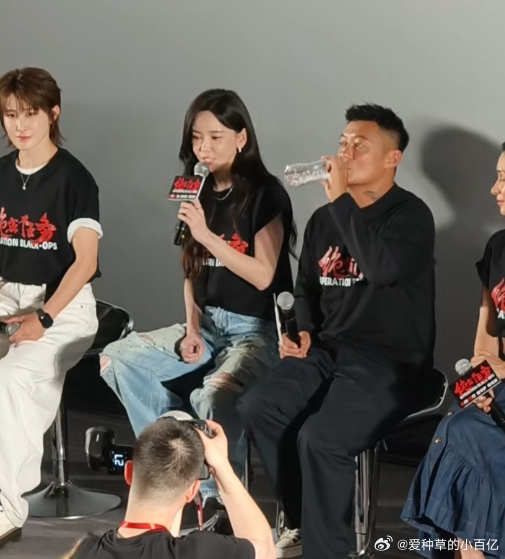 娱乐于文文已争气争气再争气于文文从歌手到演员早期出圈标签全是歌手，转型拍戏后收获
