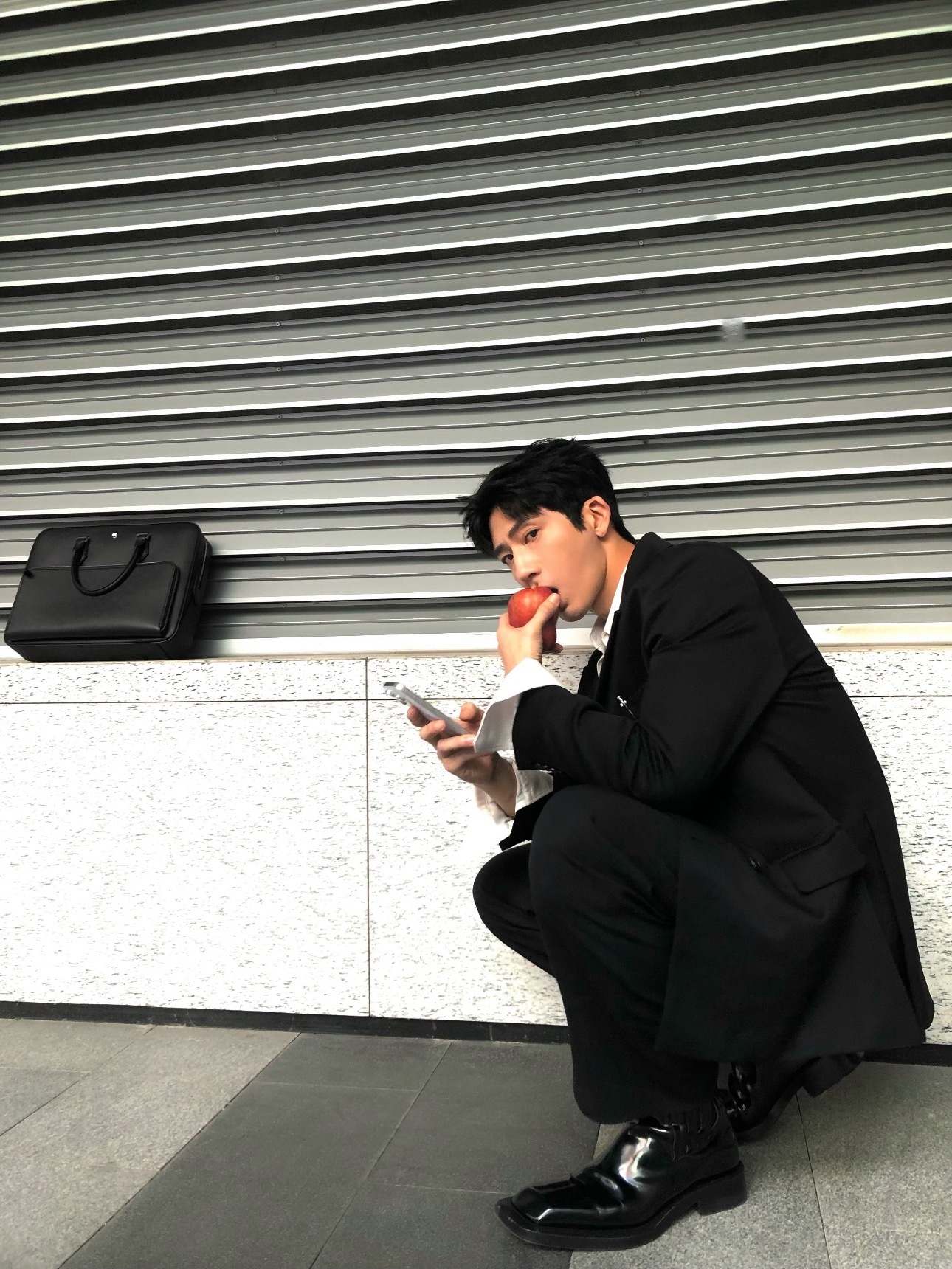 井柏然0902ins更新📱 ​​​