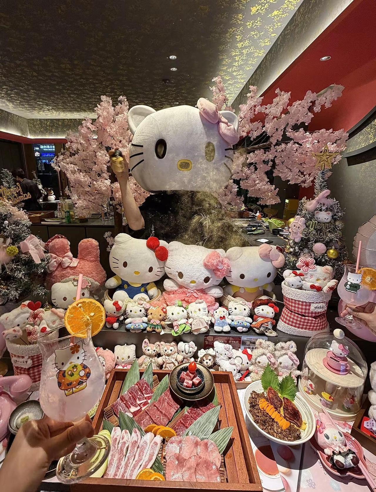 广州。。经常一个人去吃的店（hellok kitty猫甜品  反复去吃的美食 日