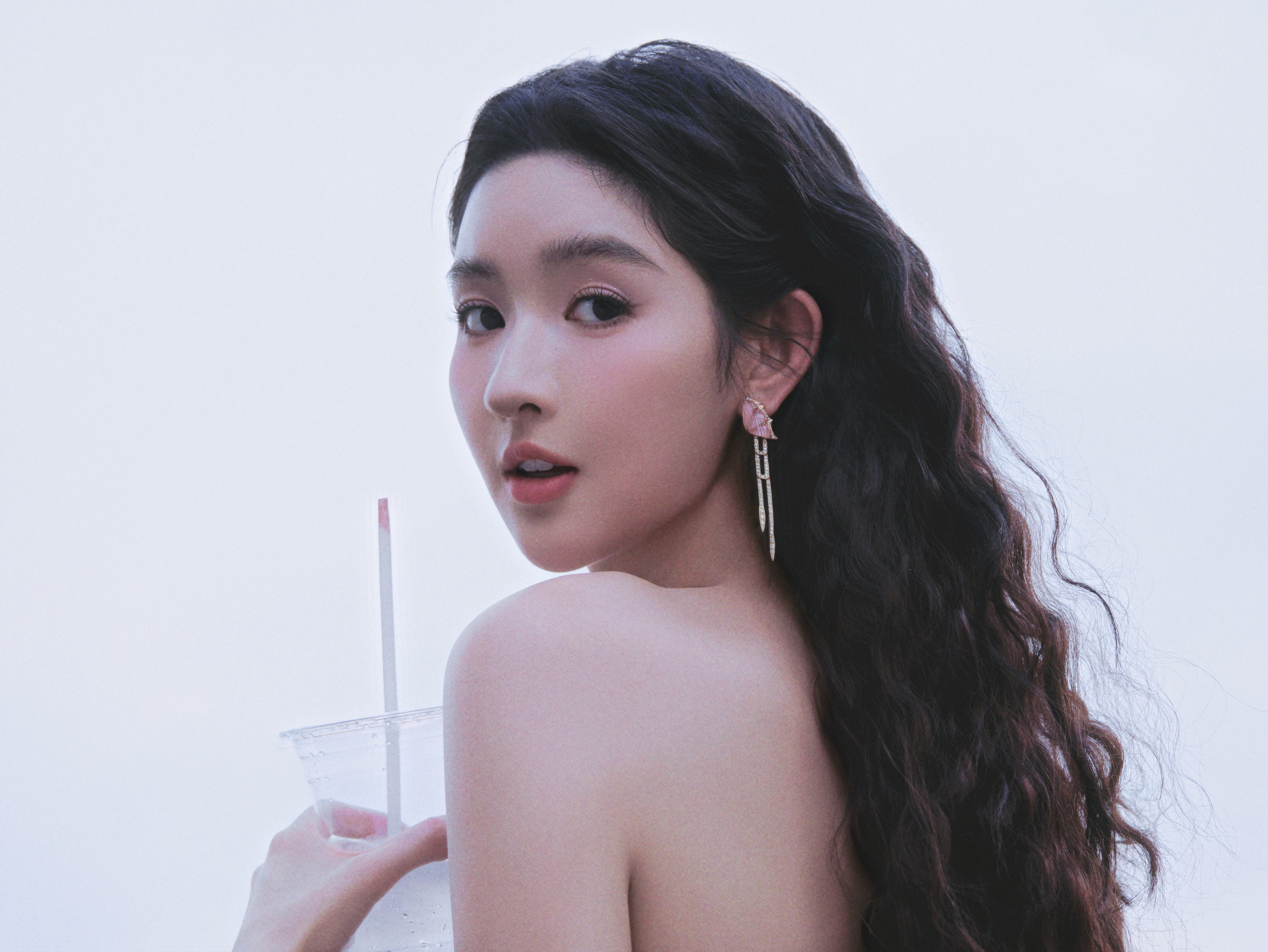 王玉雯 ​​​