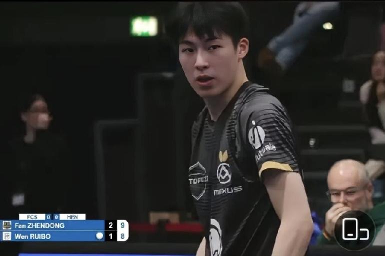 全运会青年冠军战胜全运会冠军！
欧冠上演中国德比，后浪盖前浪
温瑞博带着熟悉的配