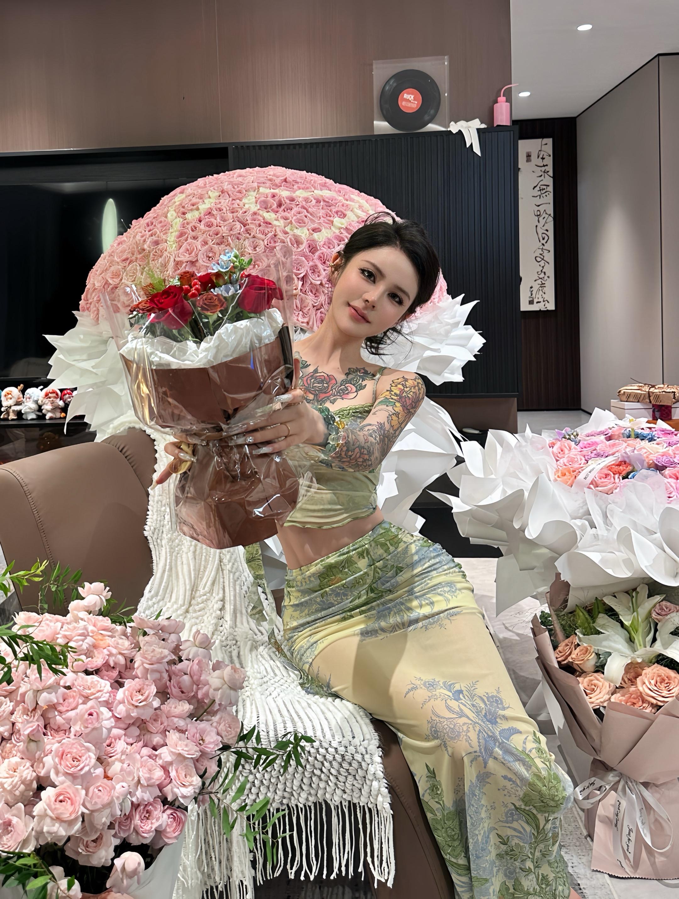 桃花不开没关系 我可以自己种花海