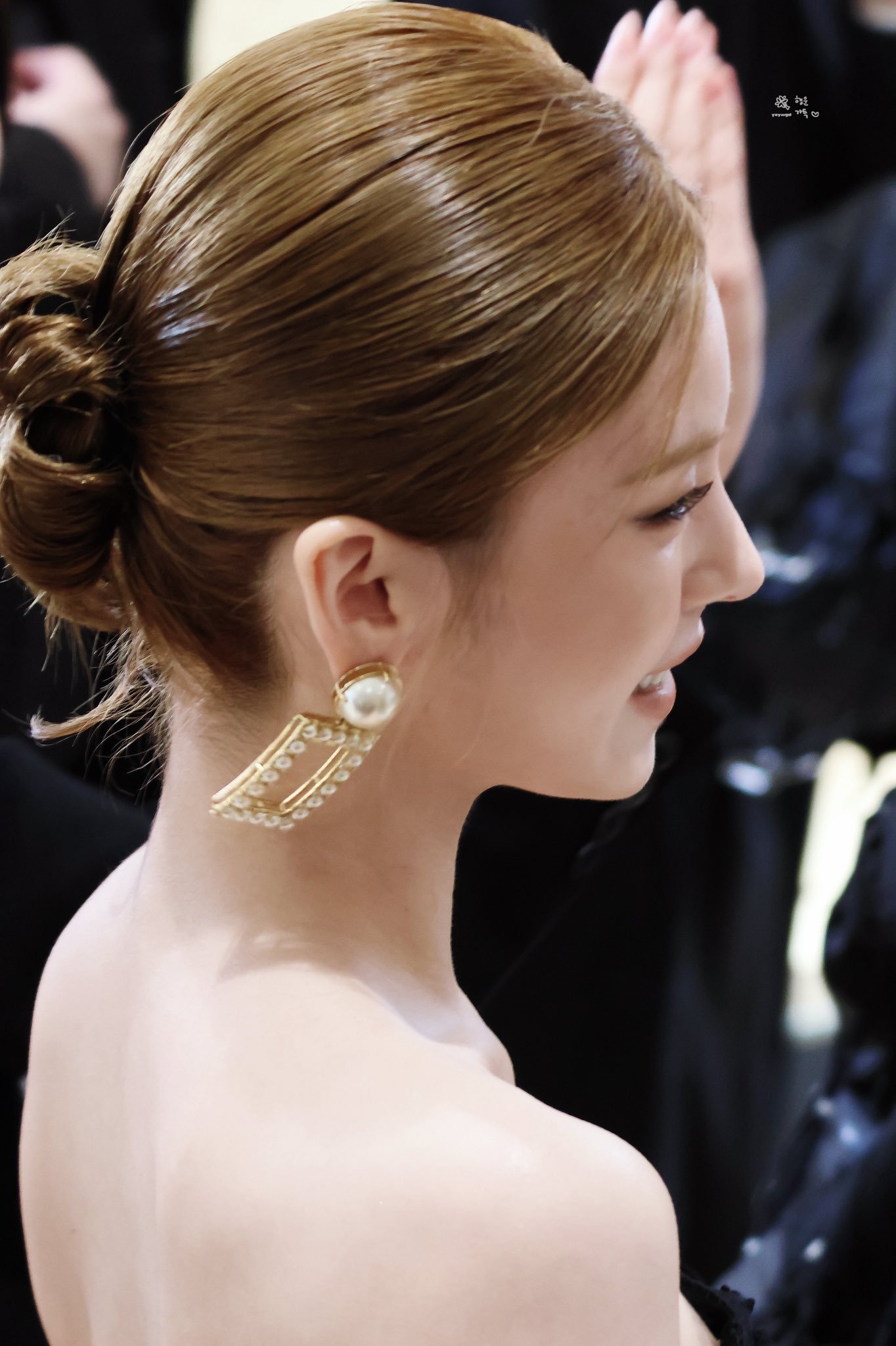 真的很完美的一颗头…💫✨©️yzywgd_rogerviver全球品牌代言人黄