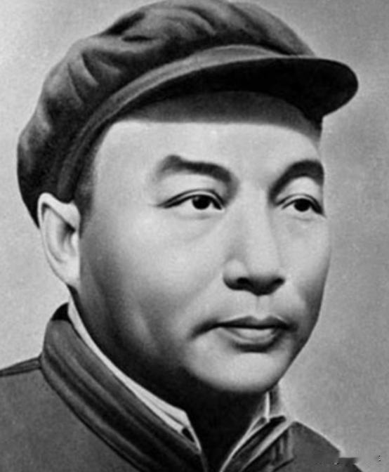 1948 年，一位国军排长率领部下投诚。当他抵达登记处时，负责登记的文书惊愕不已