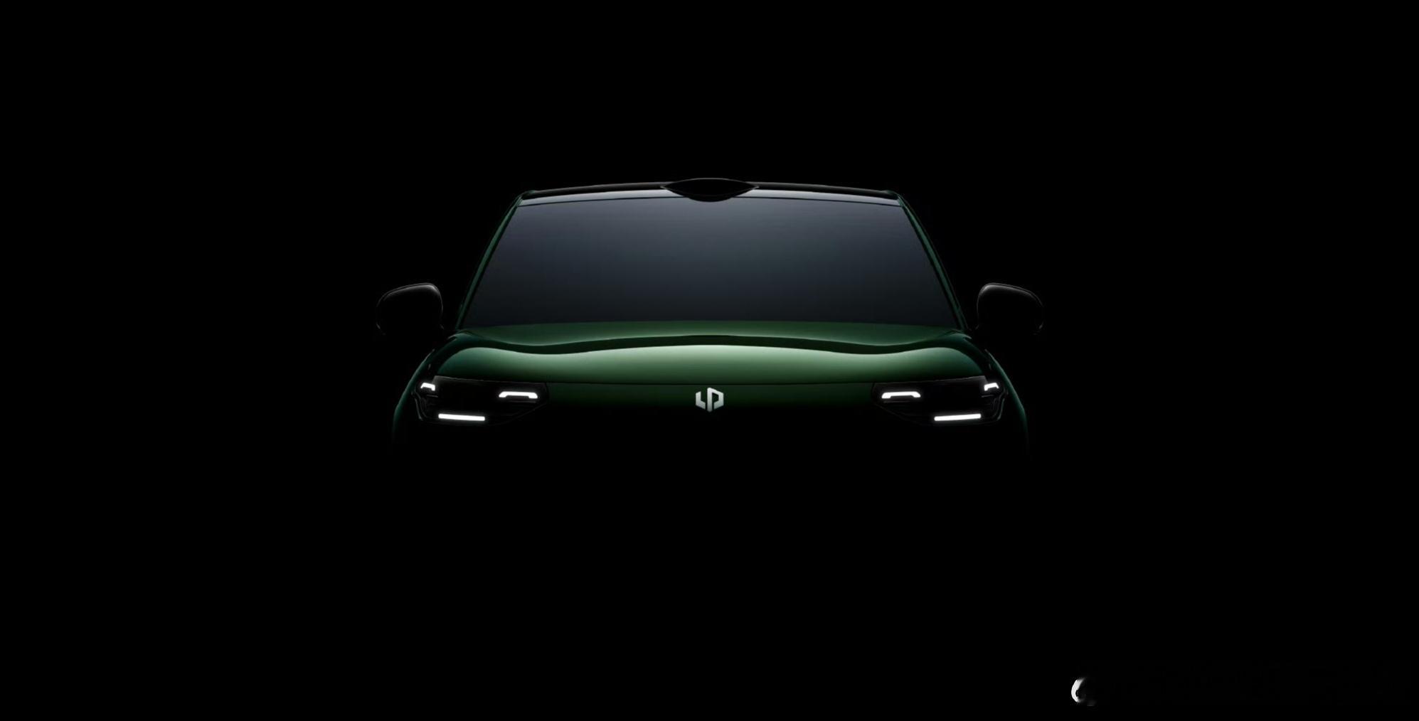 今日，零跑汽车高级副总裁 曹力通过其微博平台发布一组，即将在广州车展上亮相的零跑