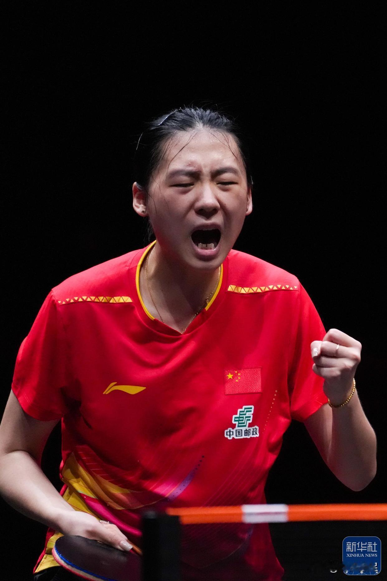 世乒联总决赛今天国乒两场赢得意外！
1.意外一，20岁的陈熠4-3逆转战胜了排名