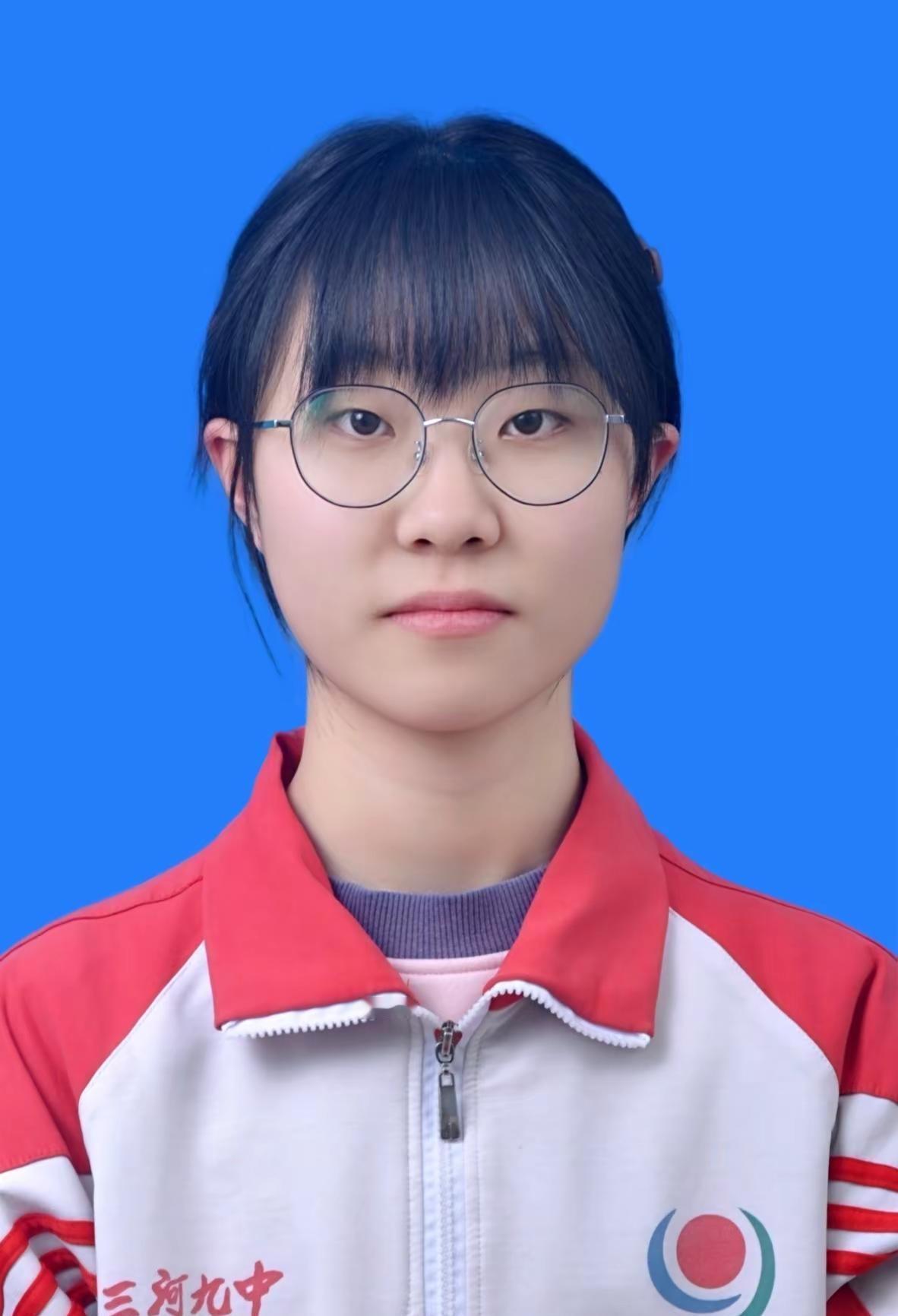 明年我什么都不要了，我只要我的女儿四月份体育满分，六月份中考大捷，七月份收到录取