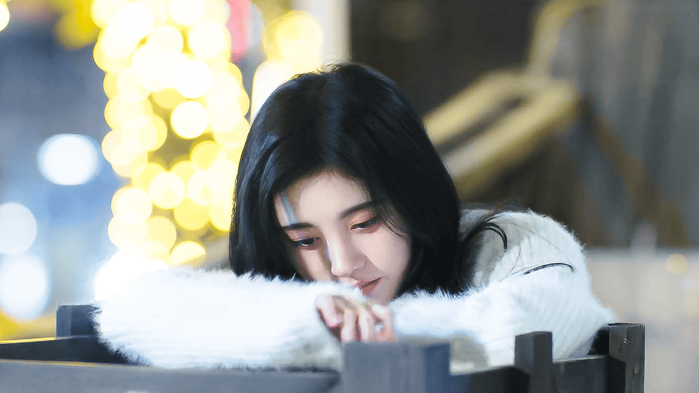 鞠婧祎傩戏元素造型 jjy鞠婧祎苏绿夏拍立得 jjy最幸福的事无非是在你身旁眉眼