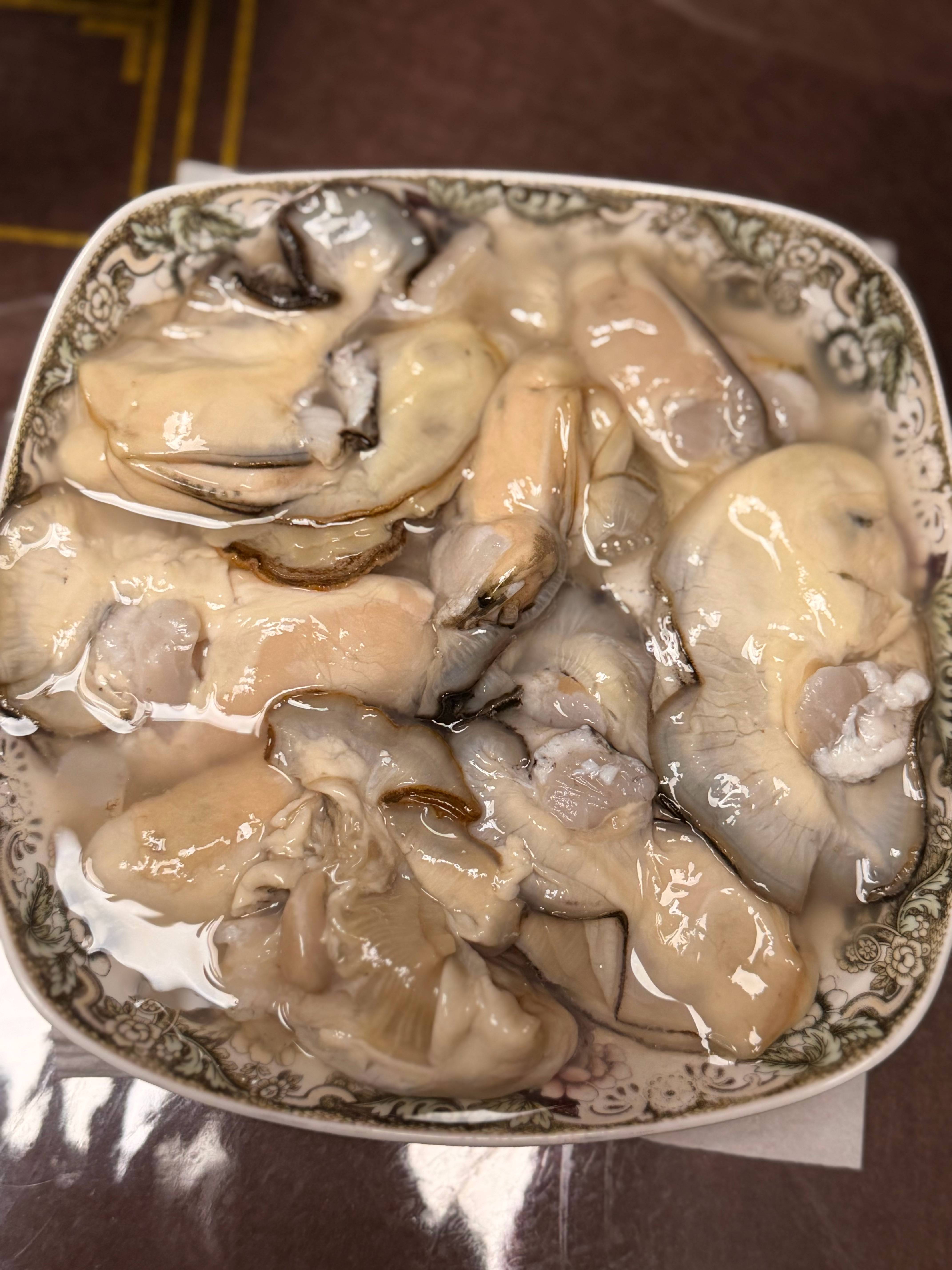 吃晚餐啦[嘻嘻] ​​​