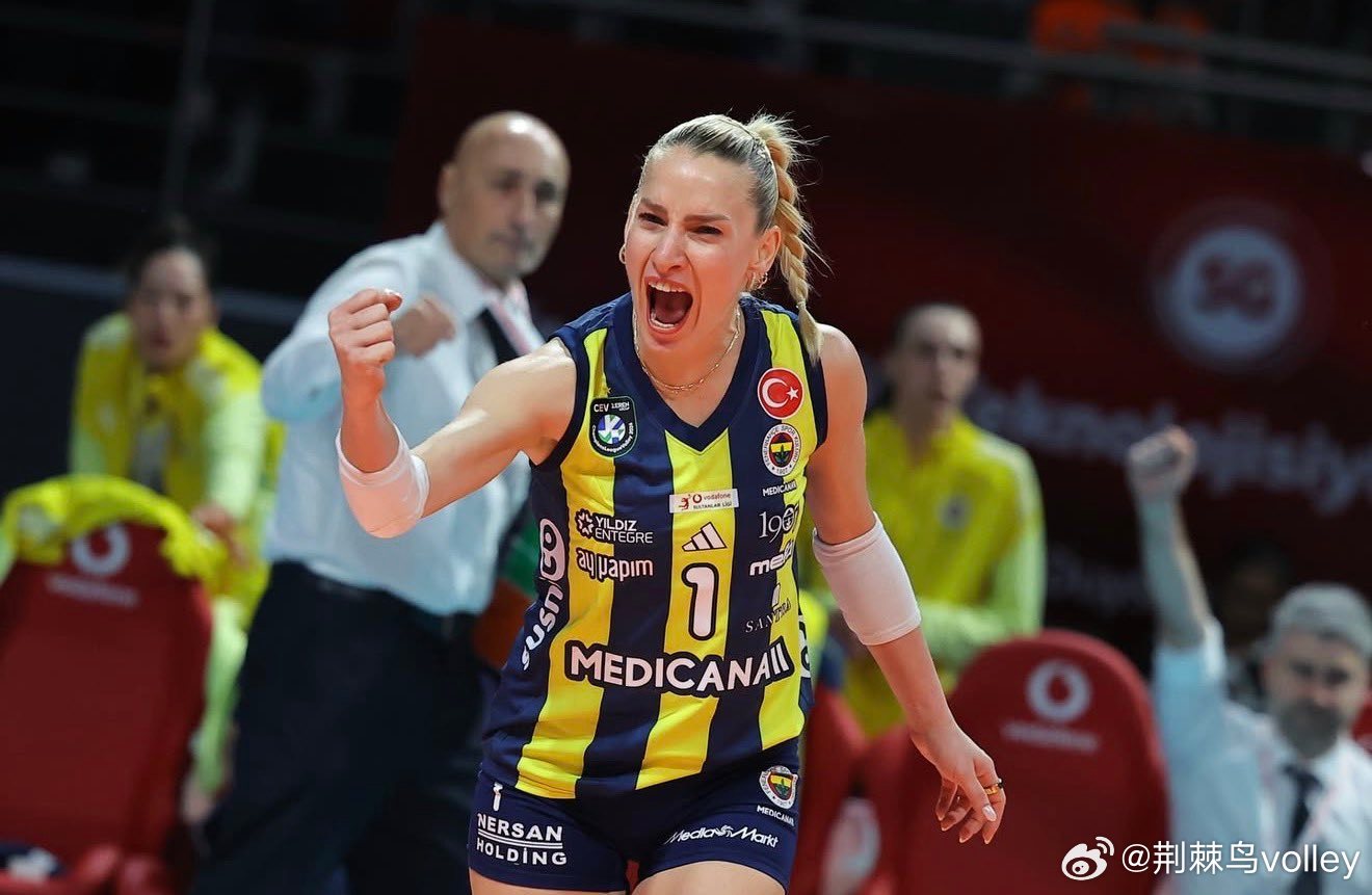 费内巴切医疗中心宣布，在奥格在与埃扎克巴瑟（伊萨奇巴希）比赛期间左髋部区域疼痛进