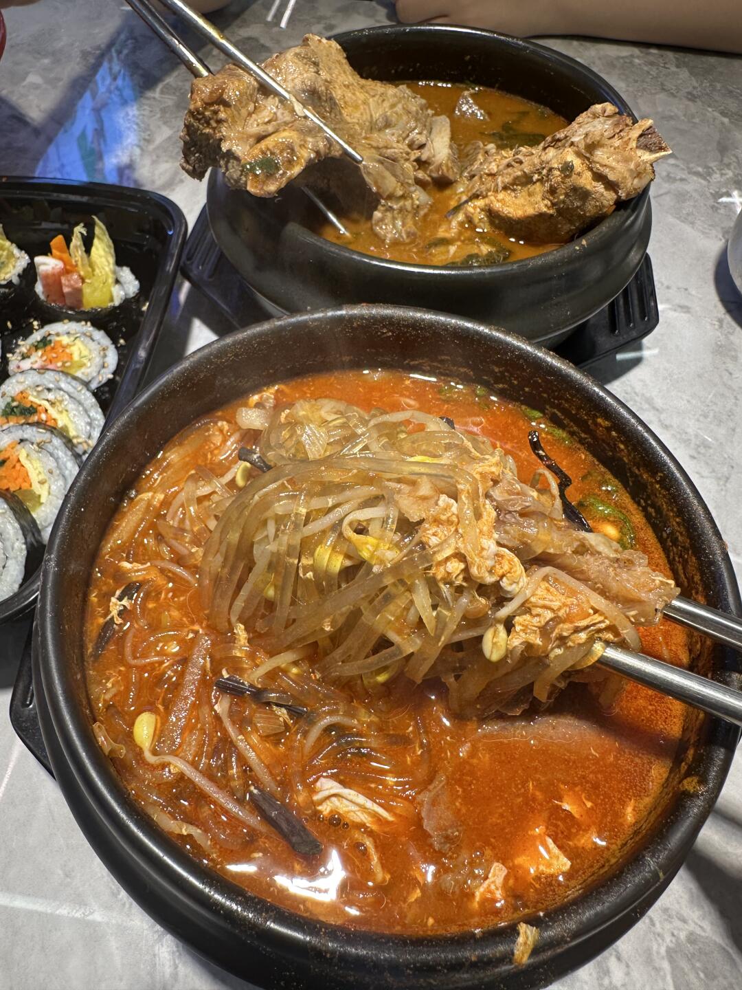 南京仙林的辣牛肉汤。。。。强的没边。。。。