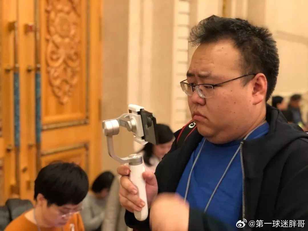 两会观察团3个新人跑两会是啥体验2026全国两会落下帷幕。今年，许多年轻记者顶住