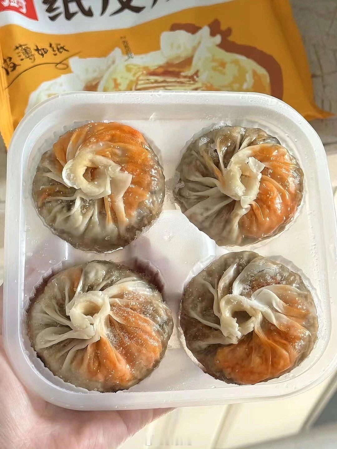 最近想吃烧卖，可惜手笨不会做，一整个大失败😥楼下早餐店的味道也不正宗，不过还好