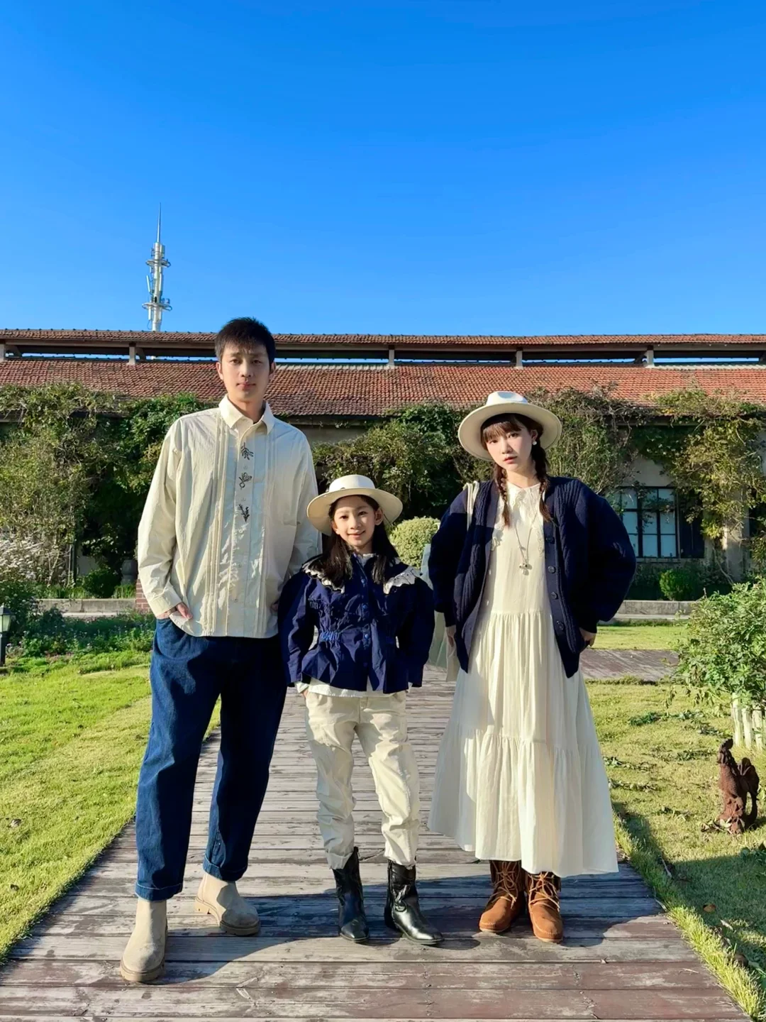 一家三口🏡欢迎参观我们的庄园