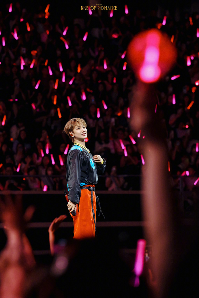 汪苏泷彩蛋最后说了我爱你 谁懂啊！世巡收官彩蛋的感动还没消化完，就被汪苏泷这声“