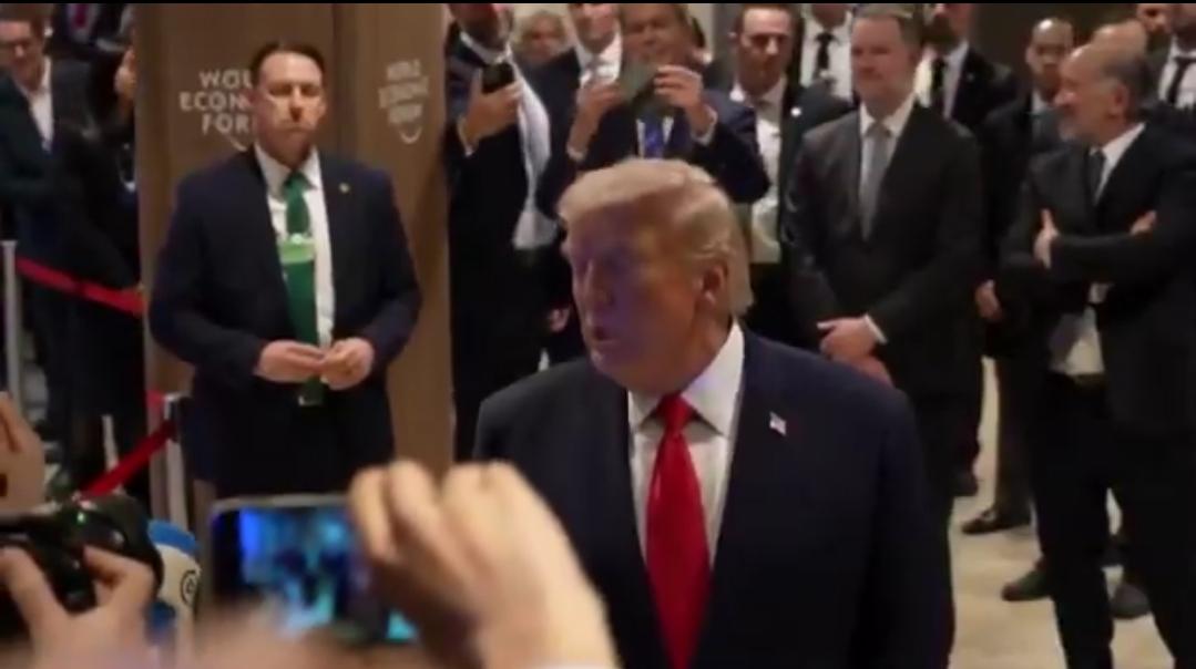 🇺🇸🇻🇪 特朗普：“我们将为委内瑞拉赚很多钱”

“是的，[德尔西·罗德