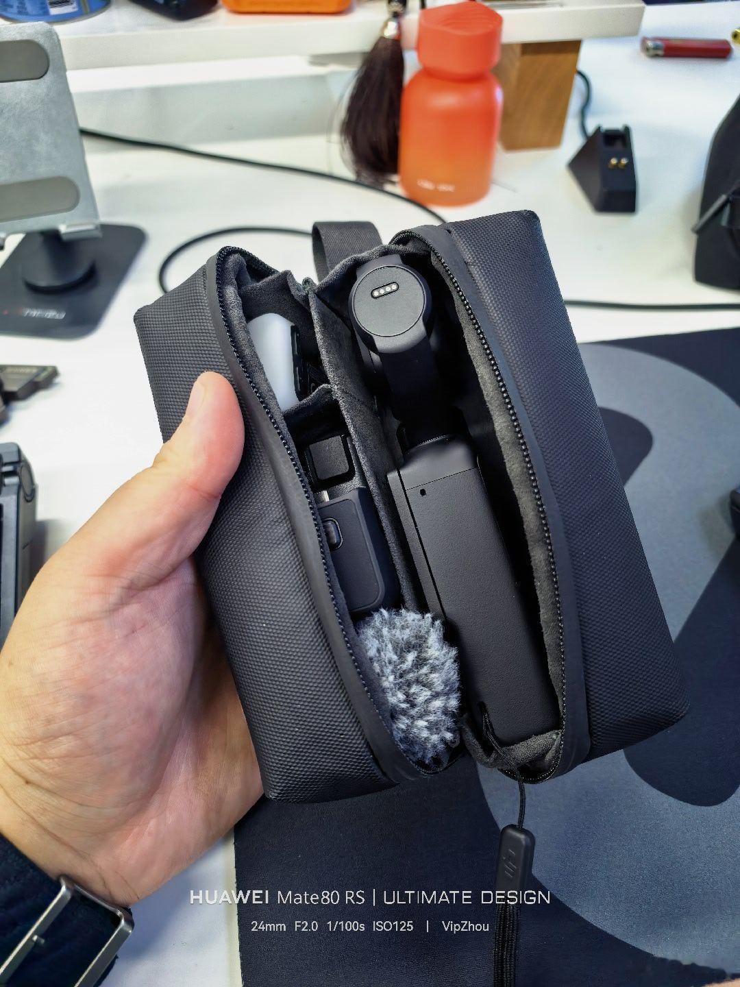 前几天买的dji Pocket4P是标准版，本来看了vlog版本有麦克风和遥控屏