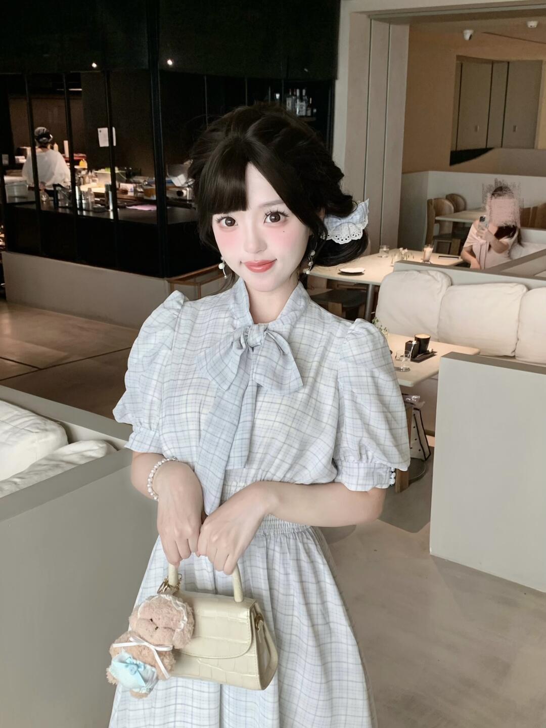 𐙚清楚系女子