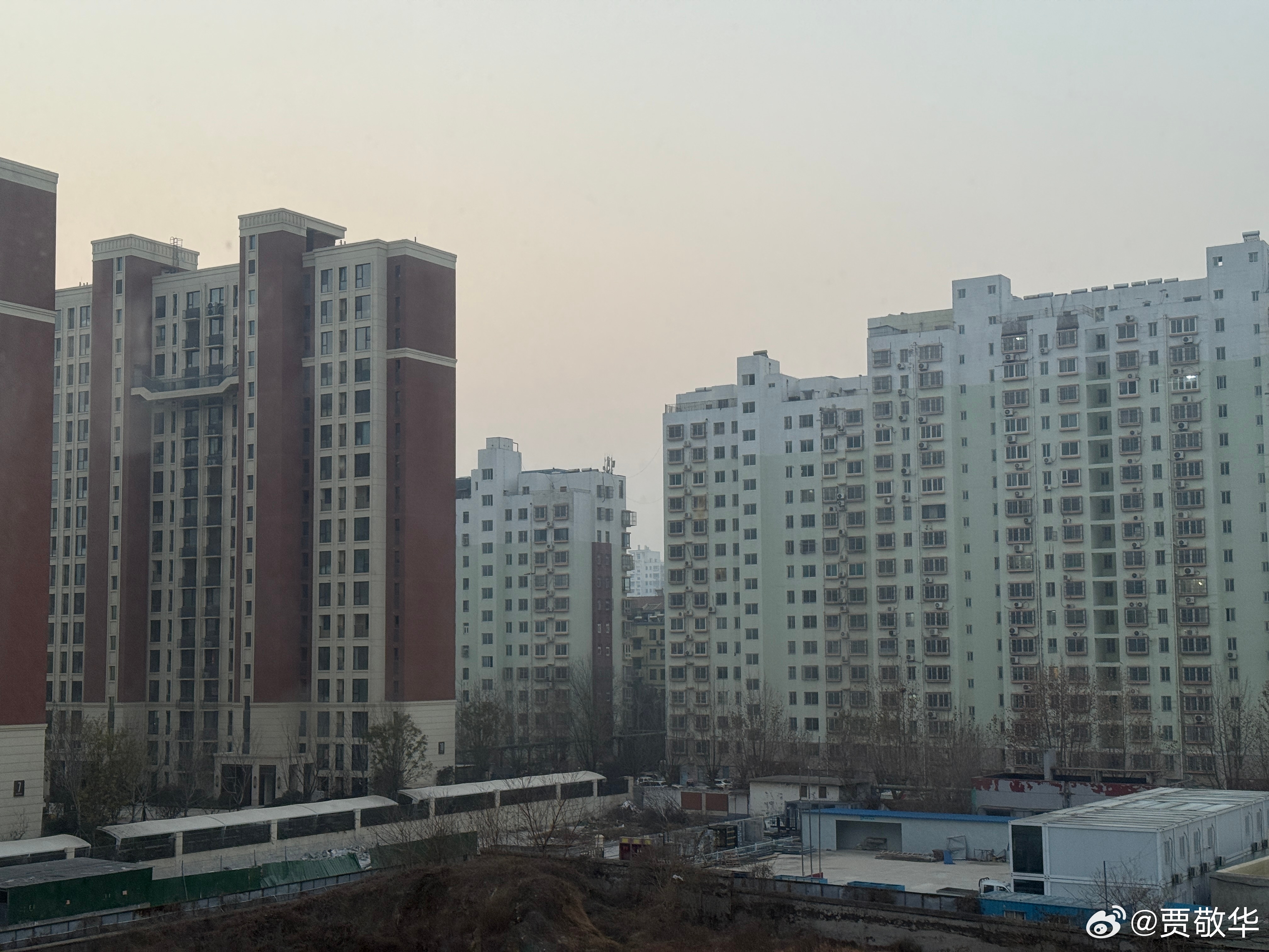 #每天早起打卡# 刚睡醒朋友就发消息说地震了，我怎么没感觉到？ 