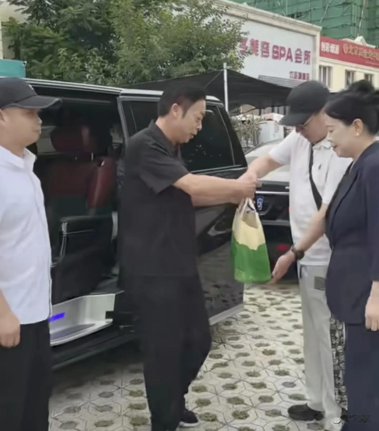 28事件里面；其实最可怜的就是姚策，因为他病重期间，许敏当他的面和郭威视频嘘寒问