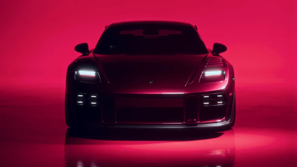 保时捷 911 Turbo的纪念版与935 Street“外衣”如出一辙，拥有经
