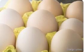 过年到现在，鸡蛋在不知不觉的涨价。
节前买的，只要12块钱一板；
过完年去买，要