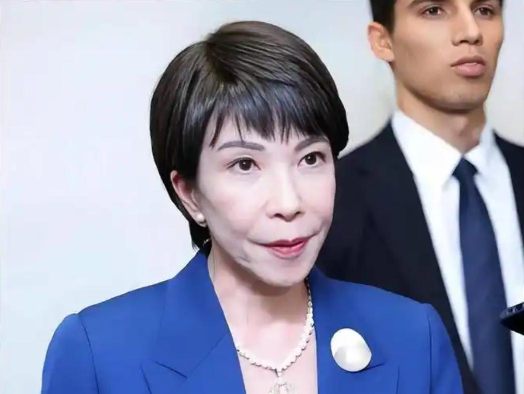 日本油轮被炸，国民在伊朗被捕！
高市早苗恐怕要在被窝里笑醒：出兵中东的绝佳借口，