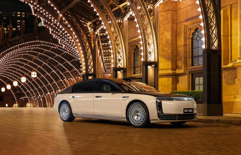 新能源品牌竞争进入分层时代，尊界实力破局
杰兰路报告揭示了一个关键趋势，新能源品