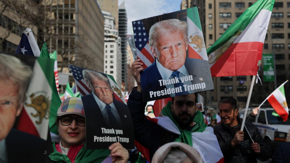 【民调：美国民众赞成特朗普对伊动武的只有27%，若达成重要目标则会改变】路透社/