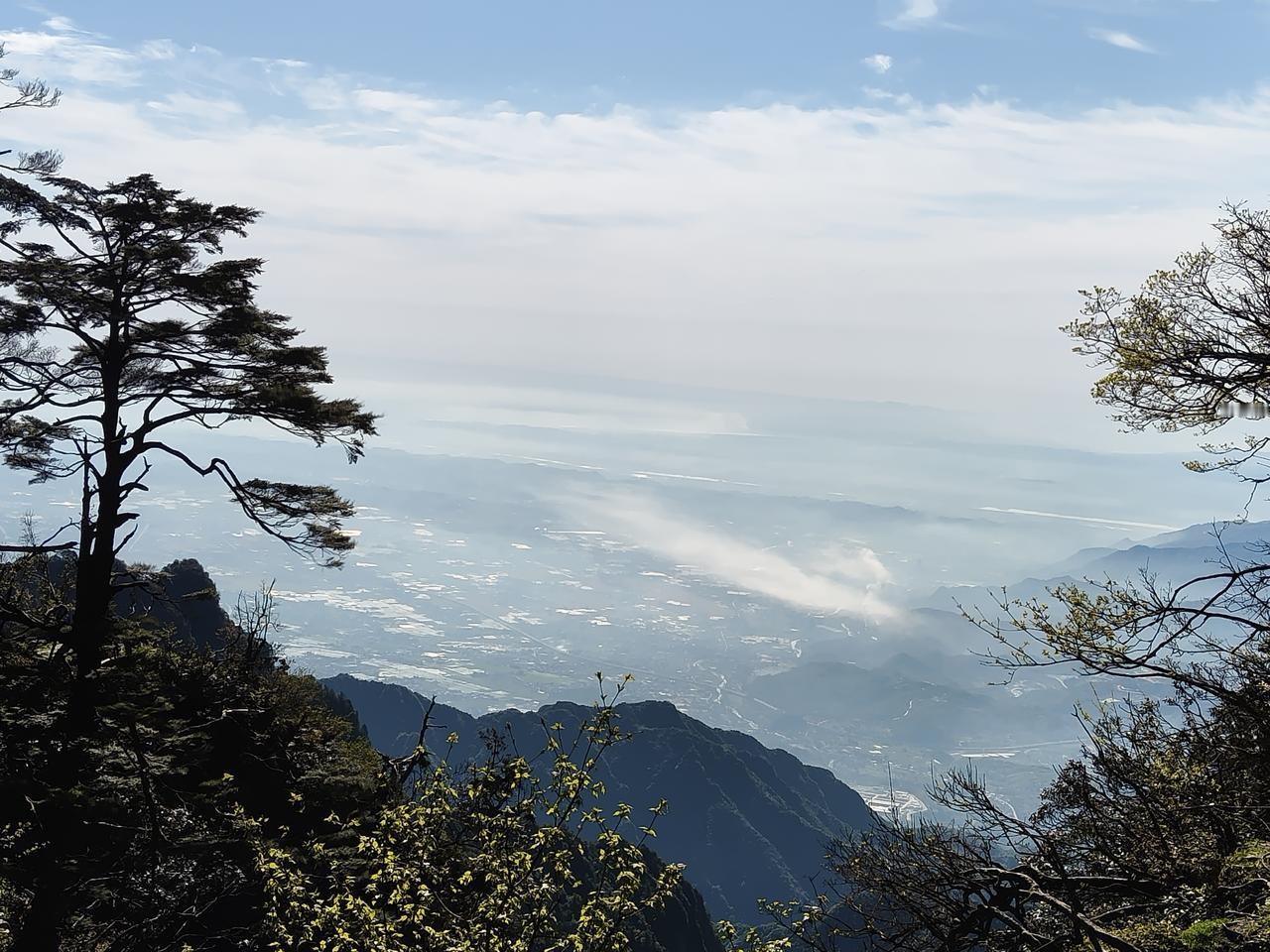 我就是风景，何须认可
生活中,你还需要他人的认可吗?

不需要！

人到中年，