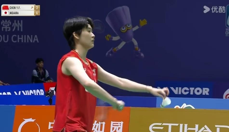 北京时间7月21日，2026年中国羽毛球公开赛刚刚结束了一场女单首轮的较量。女单