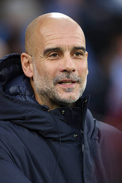 瓜你干嘛把衣服脱了呀，穿得好少