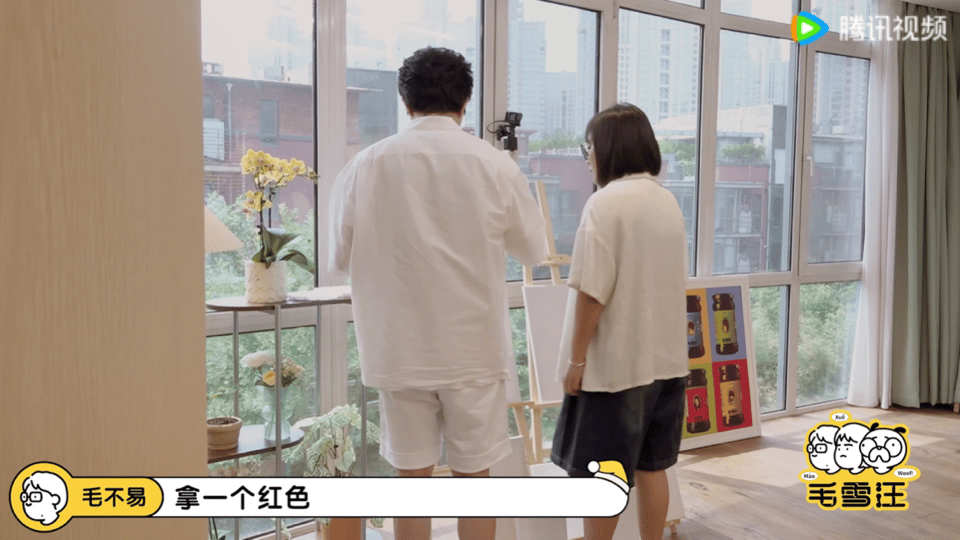 #毛雪汪夏天季友你真好#夏日炎炎，有毛雪汪陪伴真好！他们的聊天充满了智慧和幽默，