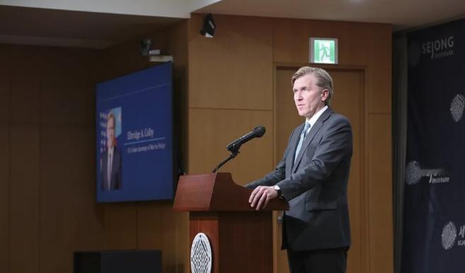 2026年多国高层外事互动频繁，特朗普率团队完成访华行程之后，国内外两大热点事件